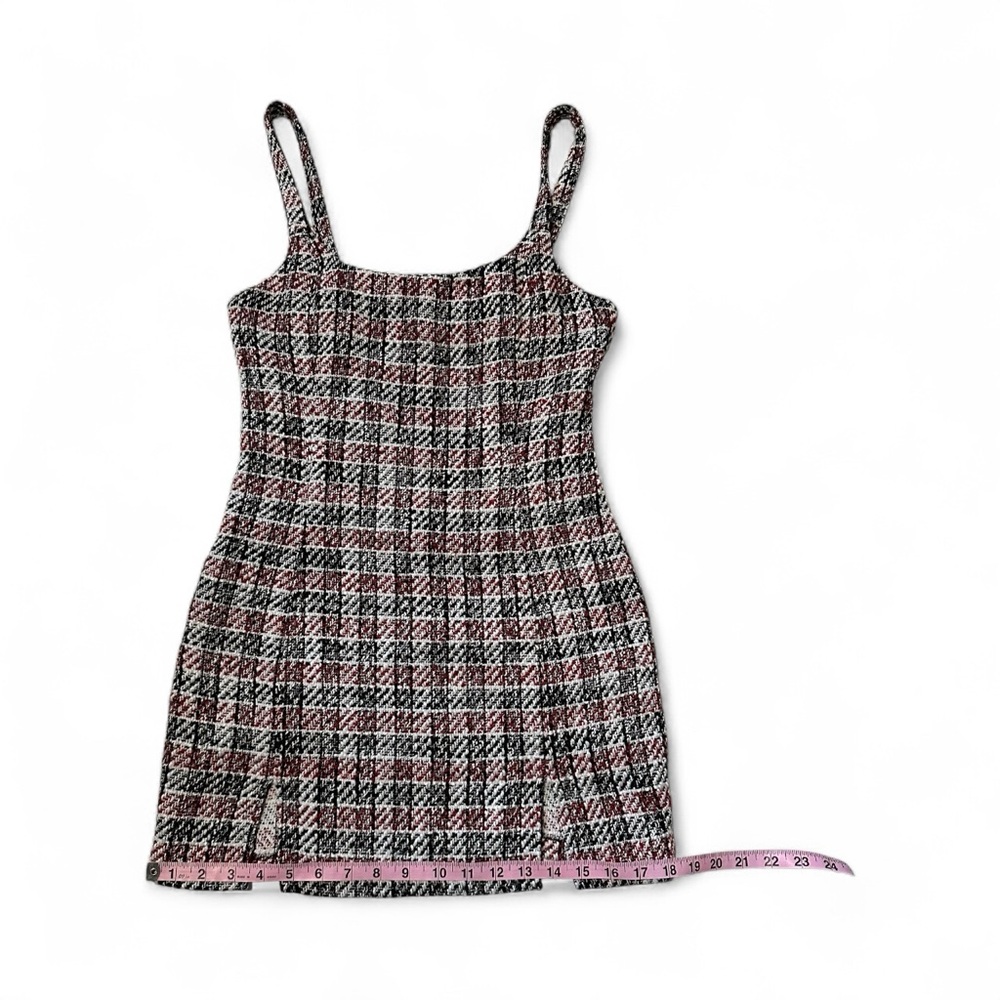 Stylish Plaid Mini Dress - Picture 7 of 10